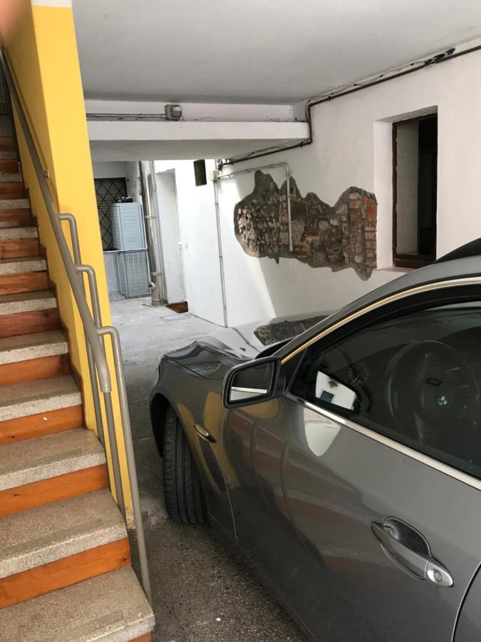 Che Piacere! Udine In Centro Col Posto Auto Apartment Ngoại thất bức ảnh